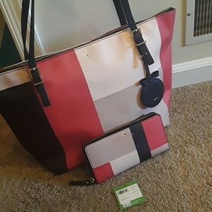 Fabulous Kate Spade tote with matching Wallet